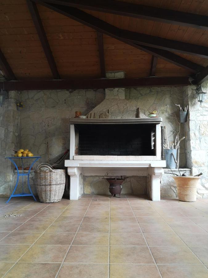 Villa Lena Entire Cottage Kalamaki  Ngoại thất bức ảnh