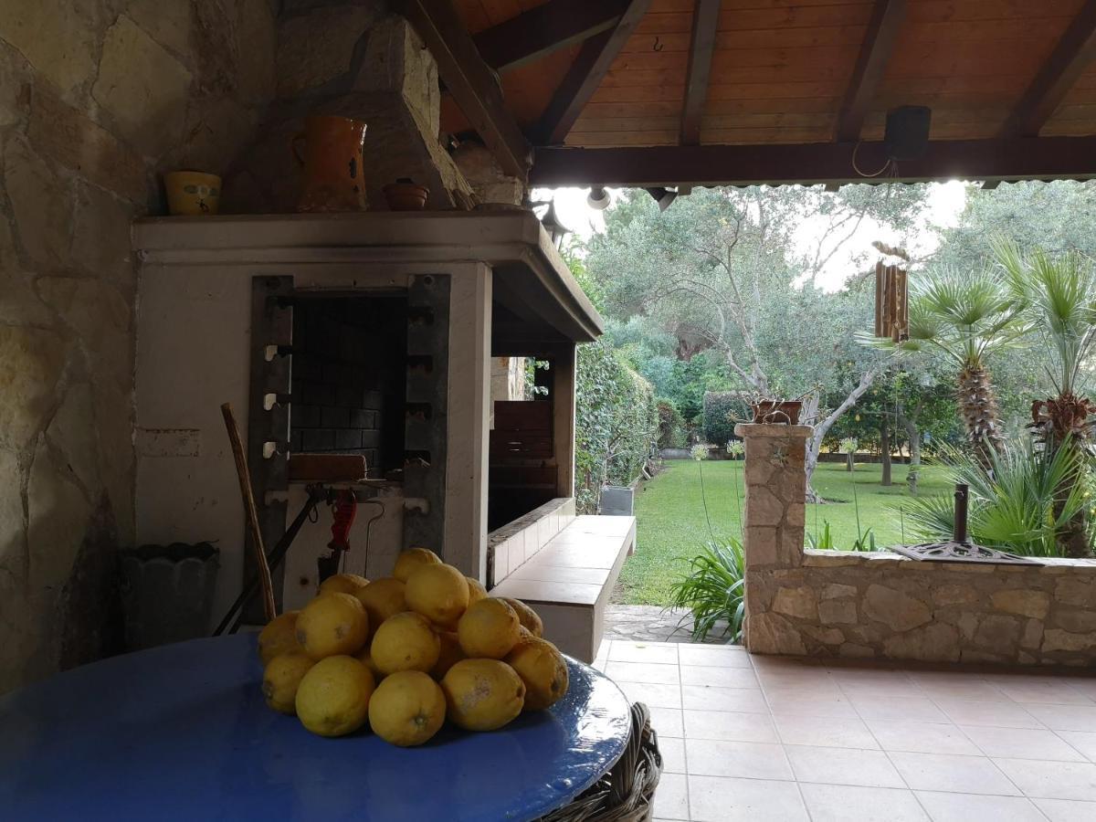 Villa Lena Entire Cottage Kalamaki  Ngoại thất bức ảnh