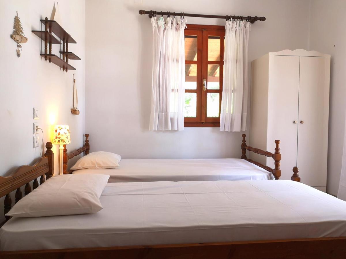 Villa Lena Entire Cottage Kalamaki  Ngoại thất bức ảnh