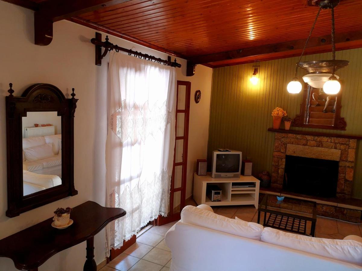 Villa Lena Entire Cottage Kalamaki  Ngoại thất bức ảnh